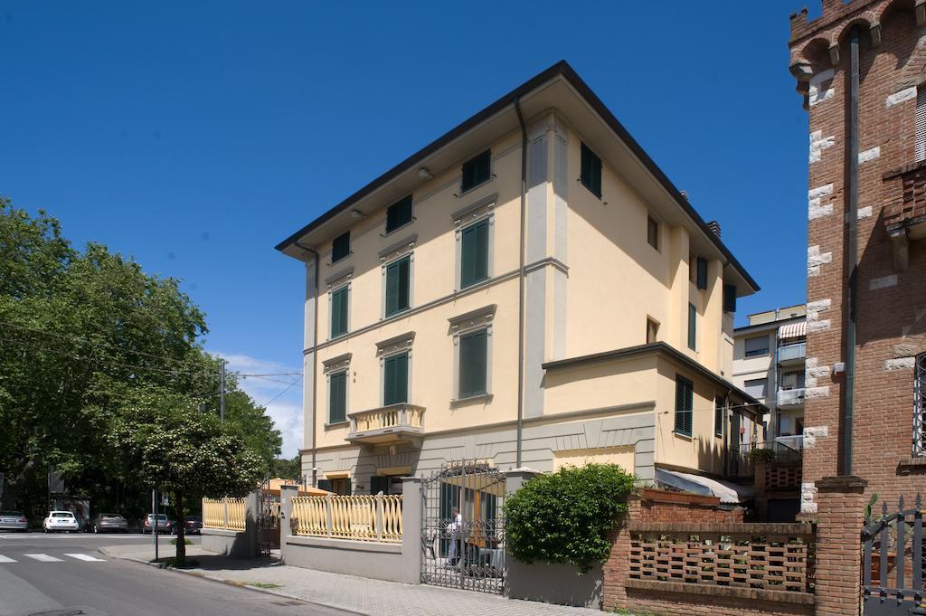 Hotel Vittoria Viareggio Ngoại thất bức ảnh
