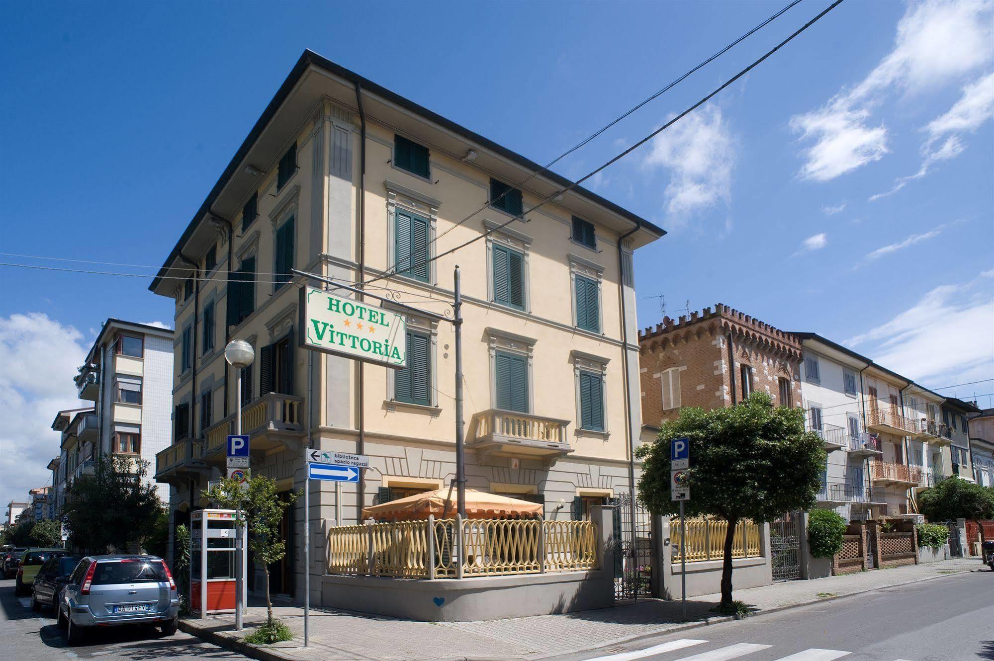 Hotel Vittoria Viareggio Ngoại thất bức ảnh